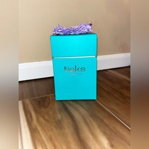 Tieks size 8 Black with reusable bag!!